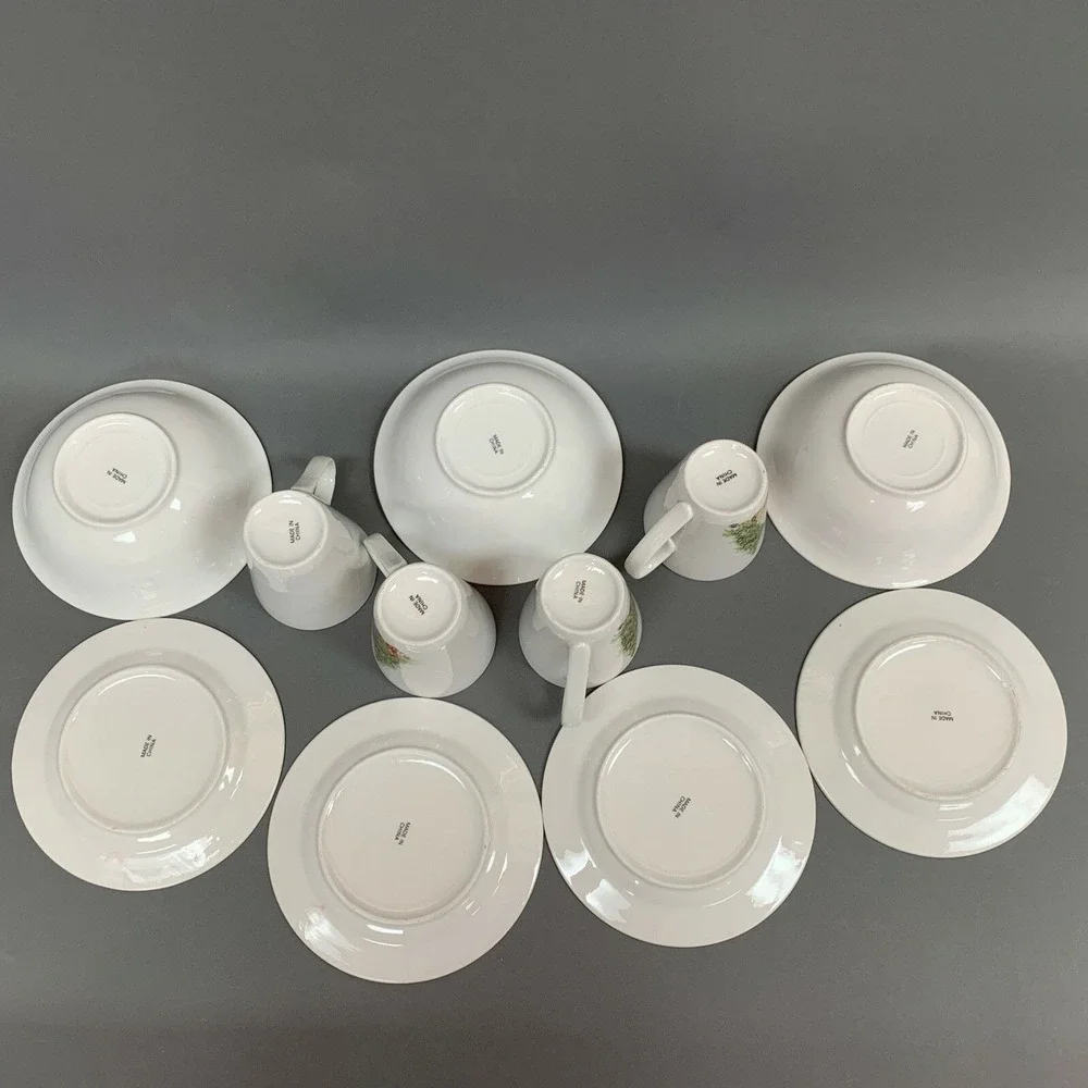CIB Porcelain Christmas Tree White Soup Cereal Bowls Salad‎ Plates Cups Green
